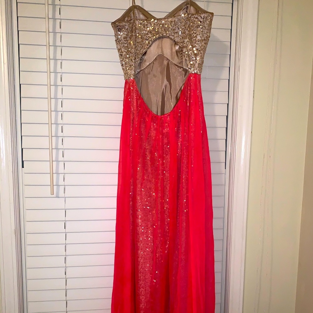 Evening dress